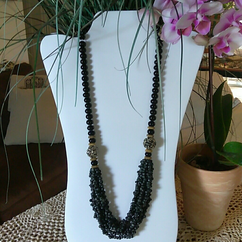 Beaded neclace